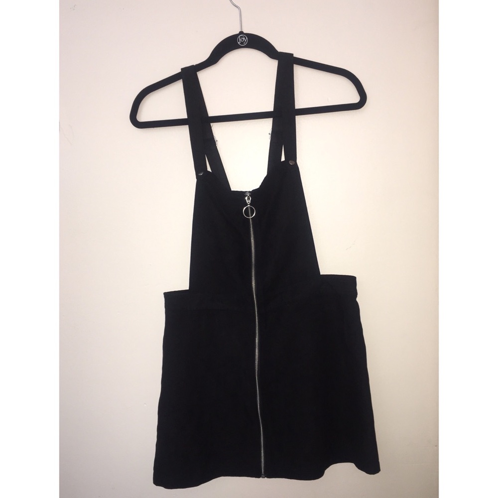 Bib overall dress